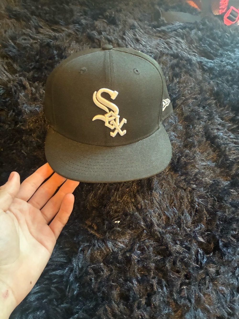 New Era Black & White Chicago White Sox Snapback Hat